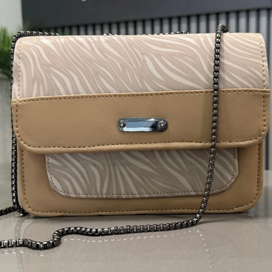 Luxury Women’s Shoulder Bag in Beige Faux Leather for Casual, Work, and Formal Use